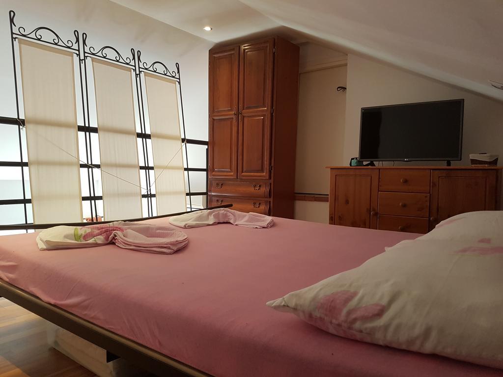 Apartments Mirela Gradac  Exterior photo