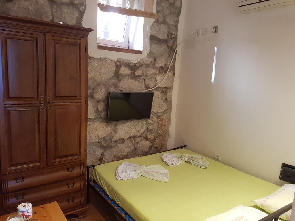 Apartments Mirela Gradac  Exterior photo