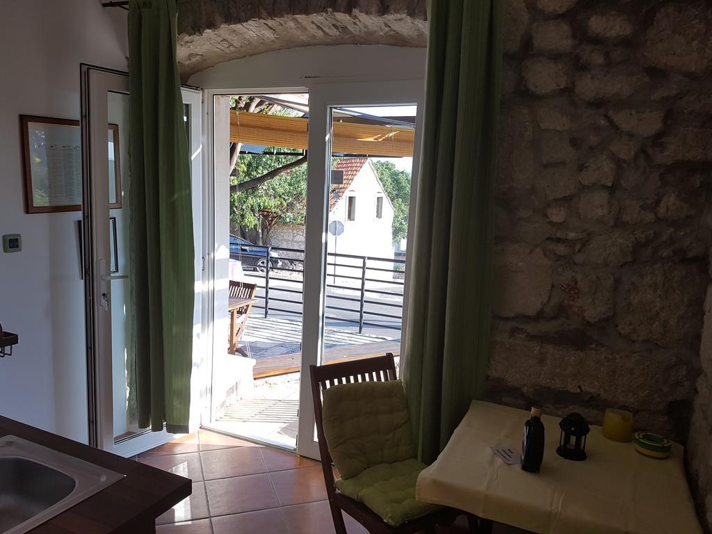 Apartments Mirela Gradac  Exterior photo